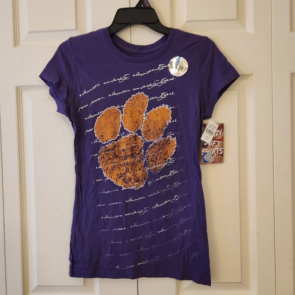 Clemson University Tigers Womens T-Shirt M Purple Soft Graphic Short Sleeve NWT